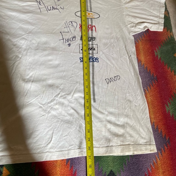 VINTAGE KORN SIGNED ADIDAS CONCERT TOUR SHIRT SIZE XL GOOD CONDITION MINOR FLAW - Picture 7 of 10